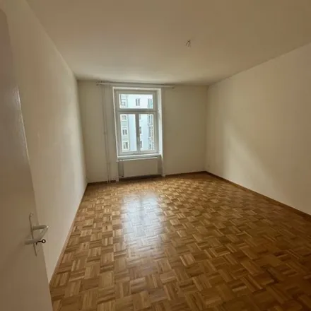 Rent this 4 bed apartment on Müllerstrasse 48 in 8004 Zurich, Switzerland