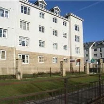 Rent this 2 bed apartment on Houstoun Road in Livingston, EH54 8EF