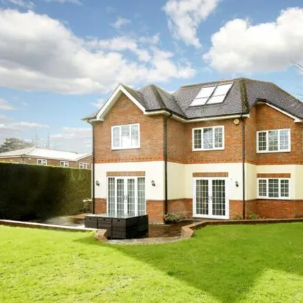 Buy this 5 bed house on Freemans Close in Stoke Poges, SL2 4ER