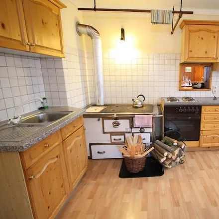 Rent this 4 bed house on Wieshof in Landeszentrale Maschinenring Salzburg, Reinbachstraße 11