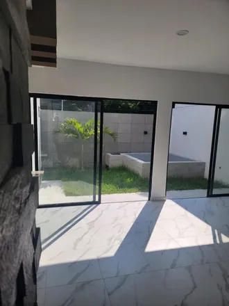 Image 7 - Coppel, Ignacio de la Llave Ave. 70, 95270 Alvarado, VER, Mexico - House for sale