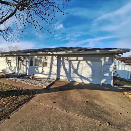 Image 2 - 223 Dixie Drive, Campton, Chester, IL 62233, USA - House for sale