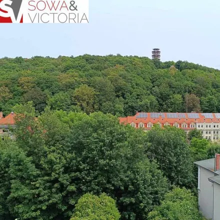 Buy this 2 bed apartment on Juliusza Kossaka 5 in 58-300 Wałbrzych, Poland