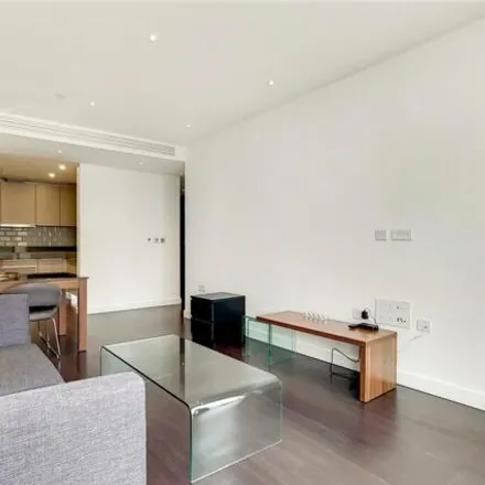 Rent this 2 bed room on Meranti House in Goodman's Stile, London