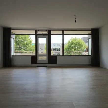 Rent this 1 bed apartment on Bomanshof 213 in 5611 NP Eindhoven, Netherlands
