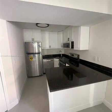 Image 6 - 2761 West Trade Avenue, Ocean View Heights, Miami, FL 33133, USA - Apartment for rent