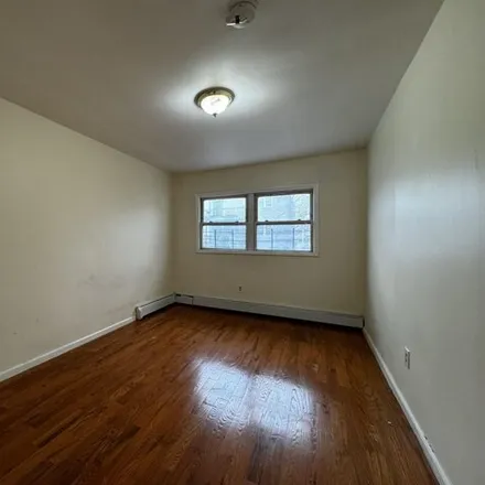 Image 7 - 20 Dales Avenue, Marion, Jersey City, NJ 07306, USA - House for rent