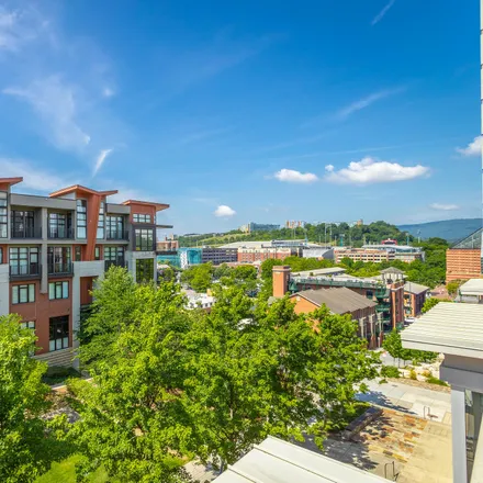 Buy this 2 bed condo on The Ice Cream Show in Walnut Street, Chattanooga