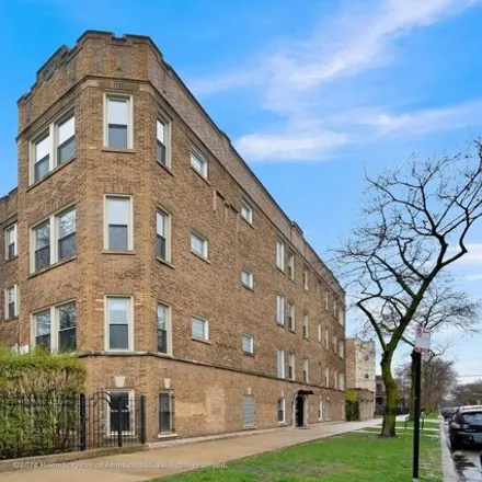 Image 1 - 2155 North Spaulding Avenue, Chicago, IL 60647, USA - House for rent