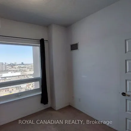 Image 3 - Rhythm, 215 Queen Street East, Brampton, ON L6W 2B3, Canada - Apartment for rent