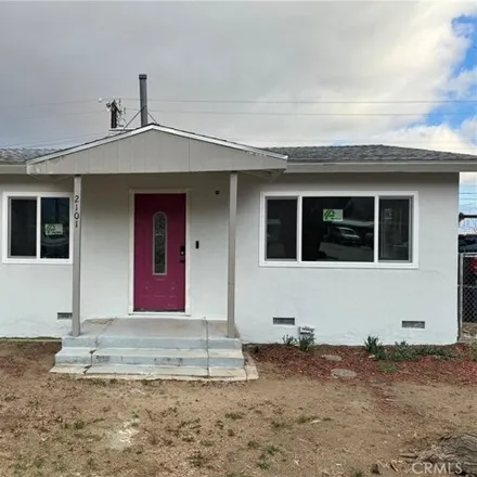 Buy this 2 bed house on 2077 Crestview Avenue in Lake Isabella, Kern County