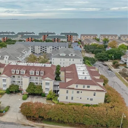 Image 1 - 2988 Shore Drive, Lynnhaven Colony, Virginia Beach, VA 23451, USA - Loft for sale