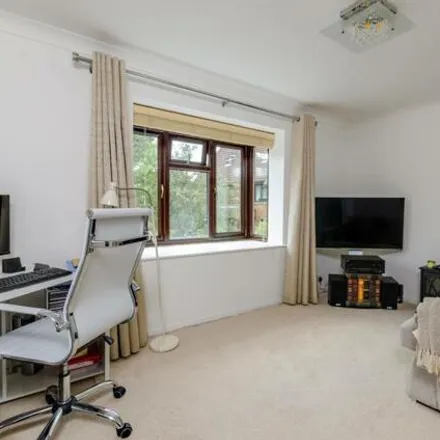 Rent this 1 bed apartment on Abinger Way in Guildford, GU4 7FA