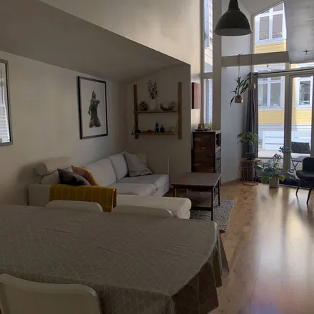 Rent this 3 bed apartment on Cort Piil-Smauet 1C in 5005 Bergen, Norway