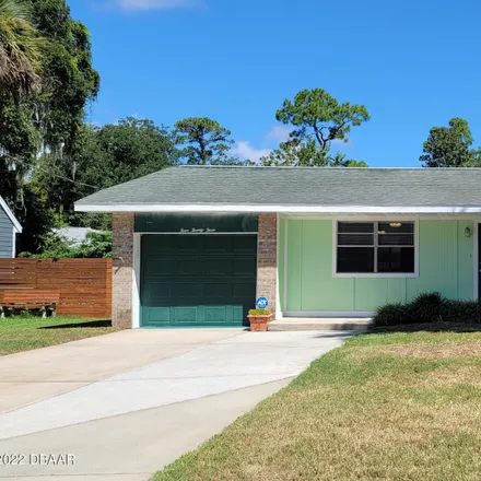 Buy this 3 bed house on 423 Oak Park Circle in Ormond Beach, FL 32174