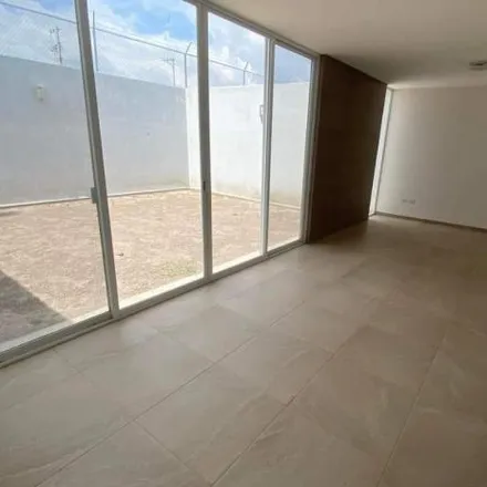 Buy this 3 bed house on Circuito Fresnos in Alcazar, 20983 Maravillas