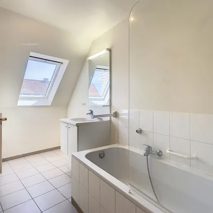 Rent this 2 bed apartment on Grote Herreweg 118 in 9690 Oudenaarde, Belgium