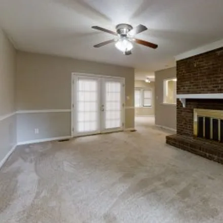 Image 1 - 6738 Irongate Drive, Fayetteville - Apartment for sale