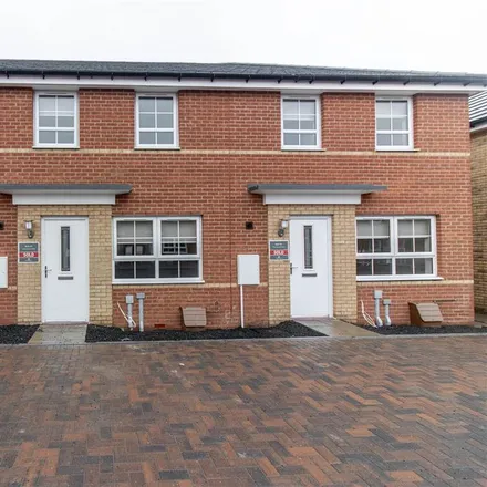 Rent this 3 bed townhouse on Lavender Way in Cramlington, NE23 8FF