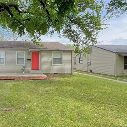 Image 2 - Easy Wireless, East Admiral Place, Tulsa, OK 74112, USA - House for sale