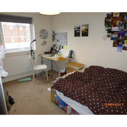 Image 3 - Harrow Road, Langley, SL3 8SG, United Kingdom - Apartment for rent