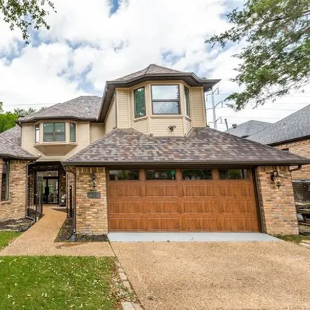 Buy this 4 bed house on 16102 Chalfont Circle in Dallas, TX 75248