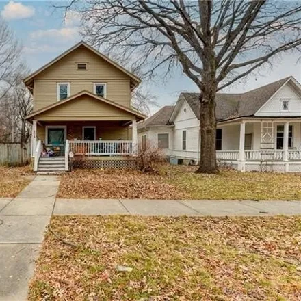 Buy this 5 bed house on 508 S Willow St in Ottawa, Kansas