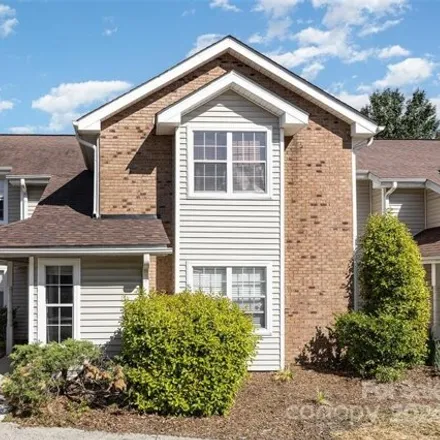 Buy this 2 bed condo on 7843 Davinci Lane in Charlotte, NC 28226