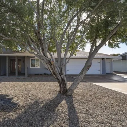 Rent this 3 bed house on 9933 West Audrey Drive in Sun City, AZ 85351