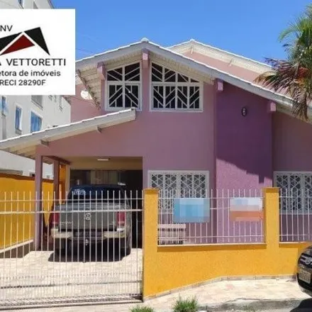 Buy this 4 bed house on Rua Paulina Marques dos Santos in Ingleses do Rio Vermelho, Florianópolis - SC