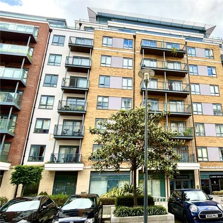 Rent this studio apartment on Caendish House in Boulevard Drive, London