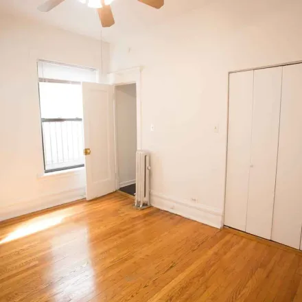 Rent this 1 bed apartment on 5043-5045 South Drexel Boulevard in Chicago, IL 60615