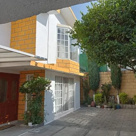 Image 2 - Calle 10 de Abril, Colonia San Lorenzo La Cebada, 16035 Mexico City, Mexico - House for sale