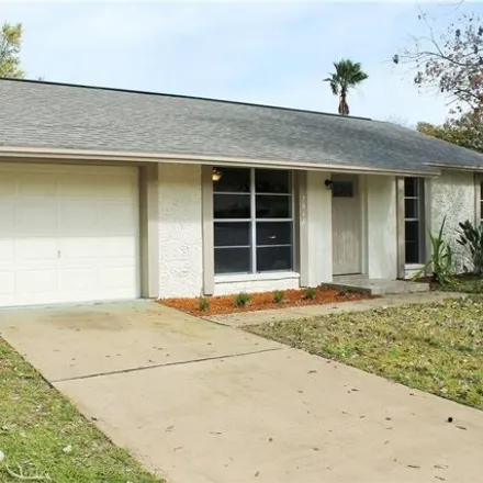 Rent this 2 bed house on 7985 Putnam Circle in Pasco County, FL 34655