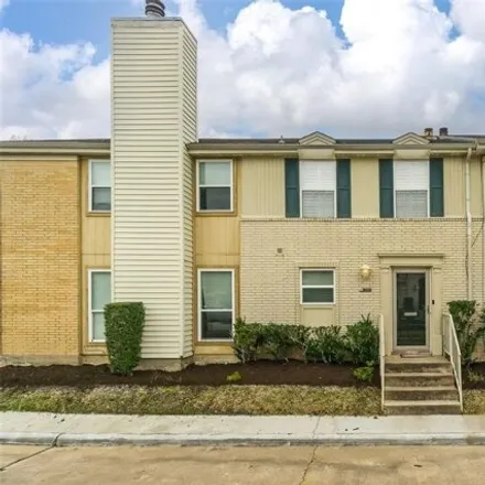 Rent this 2 bed townhouse on Heritage Lane in Nassau Bay, Harris County