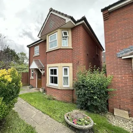 Buy this 3 bed house on unnamed road in Gloucester, GL2 0RP