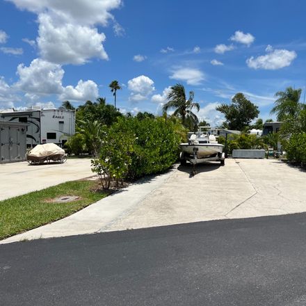 Rent this -1 bed land on 150 Smallwood Drive in Chokoloskee, Collier County