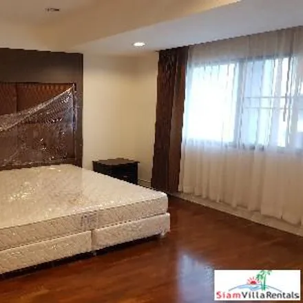Image 6 - Fifty Fith Tower Condominium, Soi Thong Lo 2, Vadhana District, Bangkok 10110, Thailand - Apartment for rent