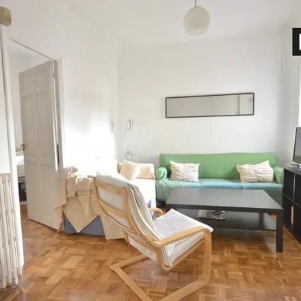 Rent this 2 bed apartment on Madrid in Colegio Salesianos de Atocha, Ronda de Atocha