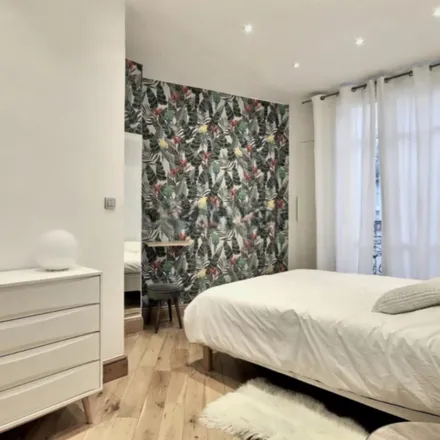 Rent this 2 bed apartment on 6 Rue Léon Vaudoyer in 75007 Paris, France