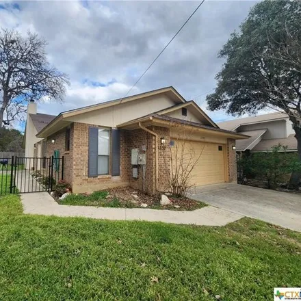 Rent this 3 bed house on 1299 Bluff Creek Circle in Rio Vista, New Braunfels