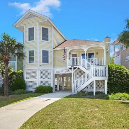 Buy this 3 bed house on 86 Pelican Reach in Isle of Palms, Charleston County