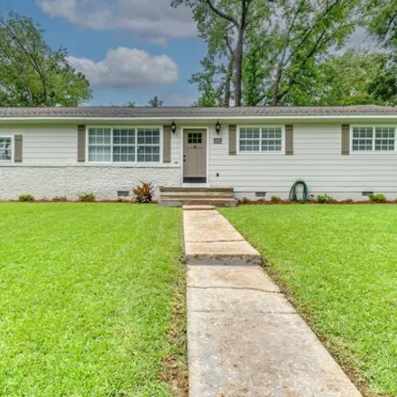 Buy this 3 bed house on 4195 Herrington Boulevard in Pearl, MS 39208