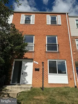 Image 1 - 75 Timber Rock Rd, Gaithersburg, Maryland, 20878 - Townhouse for sale