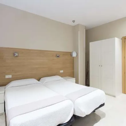 Image 2 - Madrid, Thinfat, Calle de las Hileras, 10, 28013 Madrid - Apartment for rent