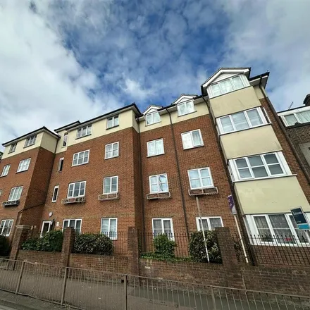 Rent this 1 bed apartment on St Albans Road in North Watford, WD24 6PY