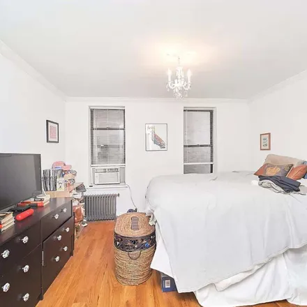 Image 6 - 129 1st Avenue, New York, NY 10003, USA - Apartment for rent