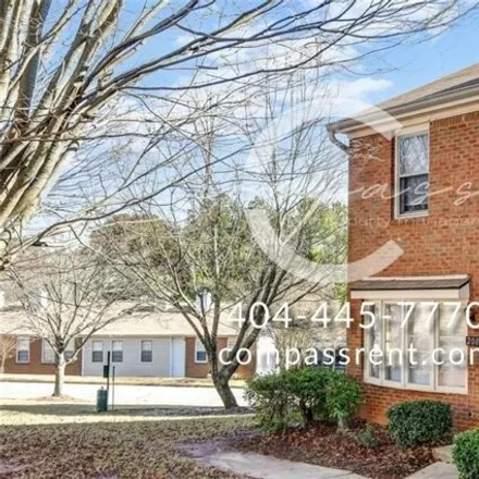 Image 2 - 202 Mill Creek Place, Roswell, GA 30076, USA - House for sale