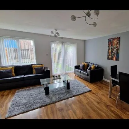 Rent this 5 bed duplex on Charnley Street in Whitefield, M45 6BG