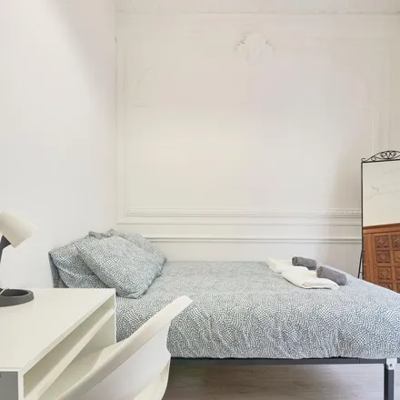 Rent this 6 bed apartment on Rua Francisco Sanches 45 in 1170-141 Lisbon, Portugal